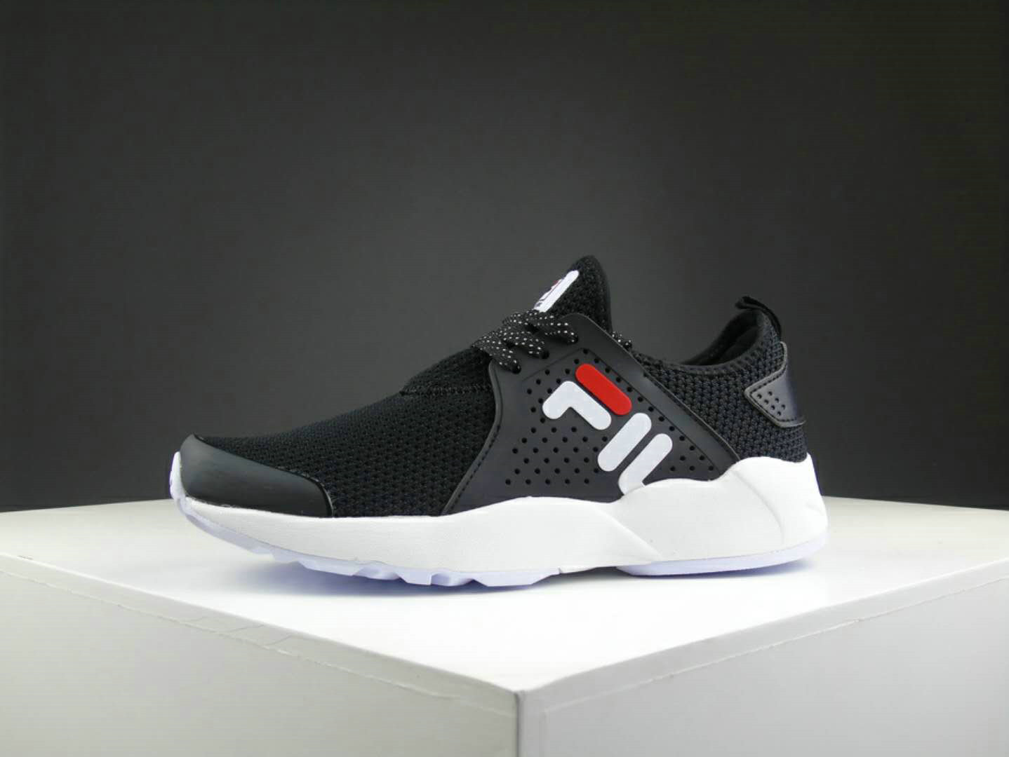 fila running trainers